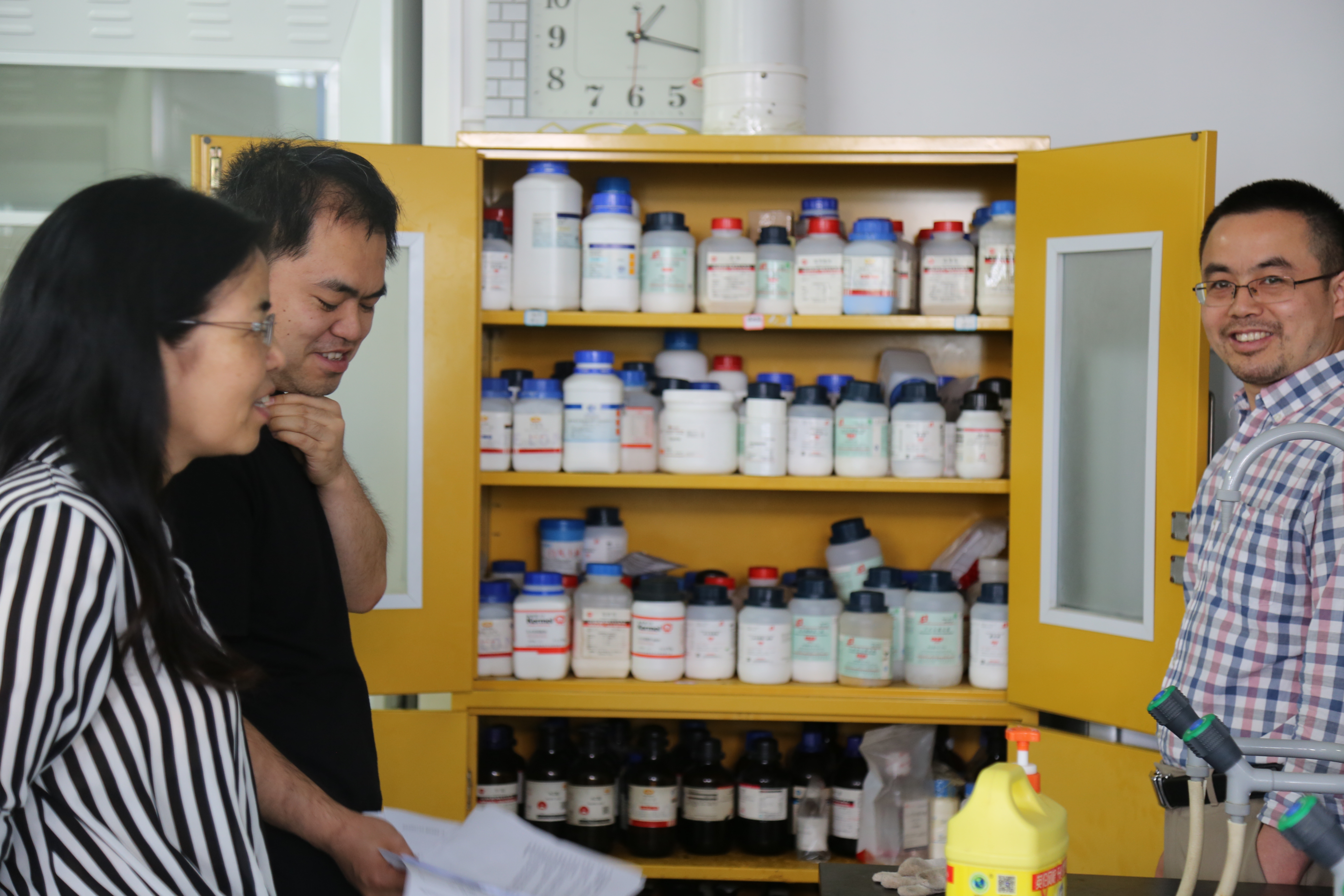 ef1fad02d5d54c8f8e611795c987b3ac.jpg ef1fad02d5d54c8f8e611795c987b3ac.jpg