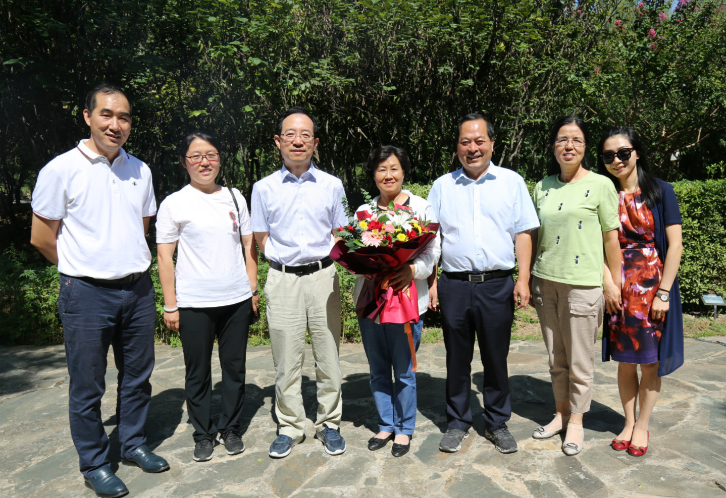 7459c9aa20094f06878d211bcdf4e49d.jpg 7459c9aa20094f06878d211bcdf4e49d.jpg