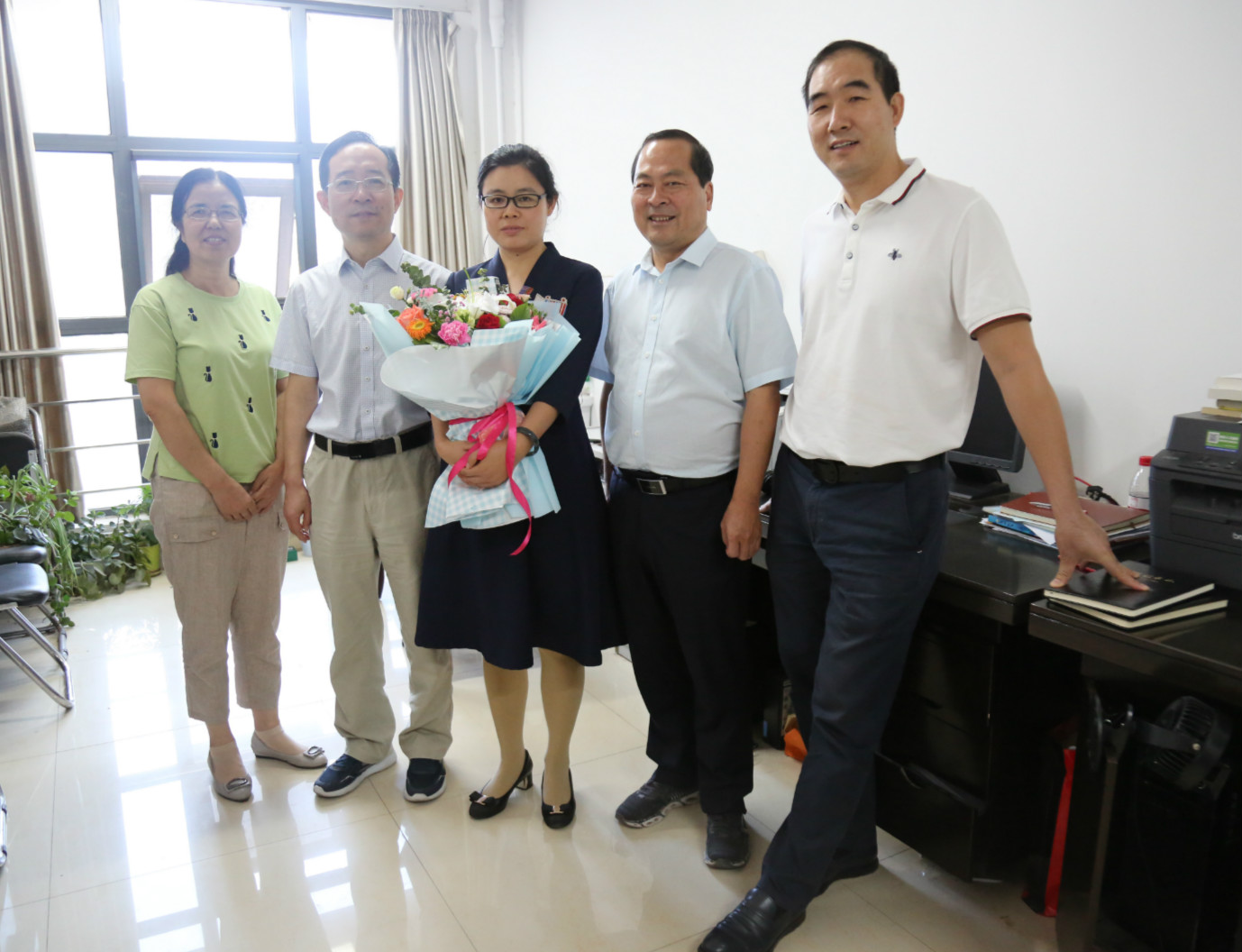 cdf43ee5cded46f2af5bf86b0a700536.jpg cdf43ee5cded46f2af5bf86b0a700536.jpg