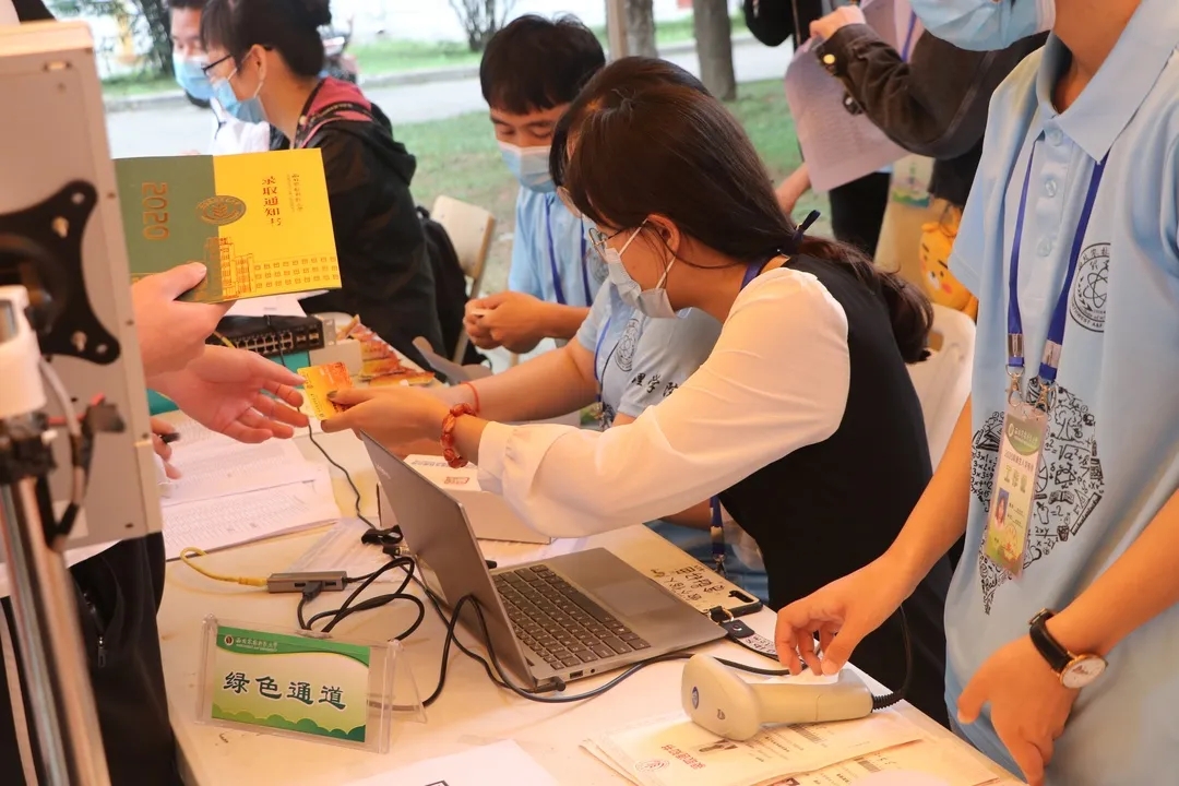 fdd694aa17284b8a9daec7a2b10d1a03.jpg fdd694aa17284b8a9daec7a2b10d1a03.jpg