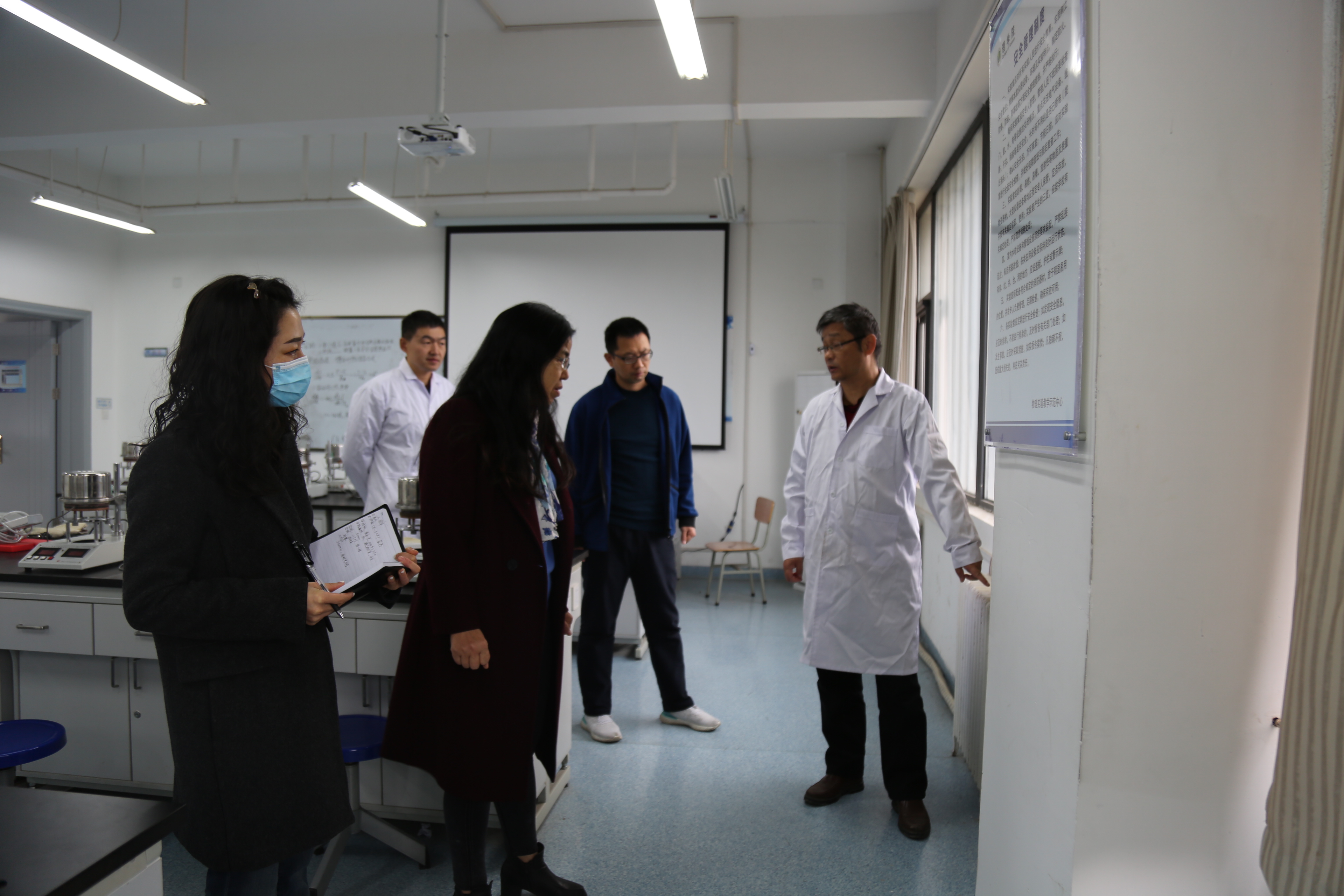 1ec3892021e844a18d678f22f7c94c62.jpg 1ec3892021e844a18d678f22f7c94c62.jpg