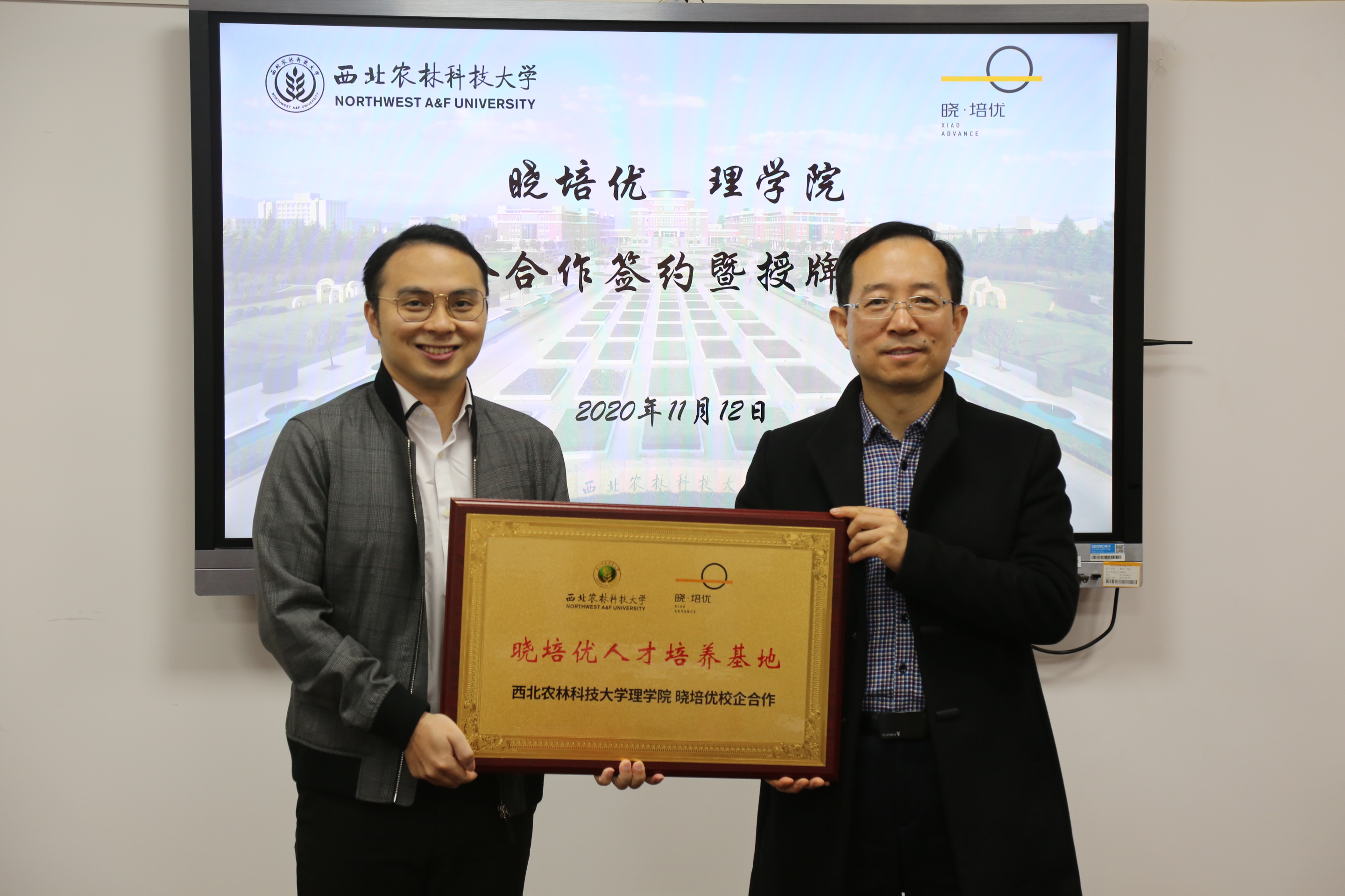 472cece5319b4e888c5a320db0ed8183.jpg 472cece5319b4e888c5a320db0ed8183.jpg