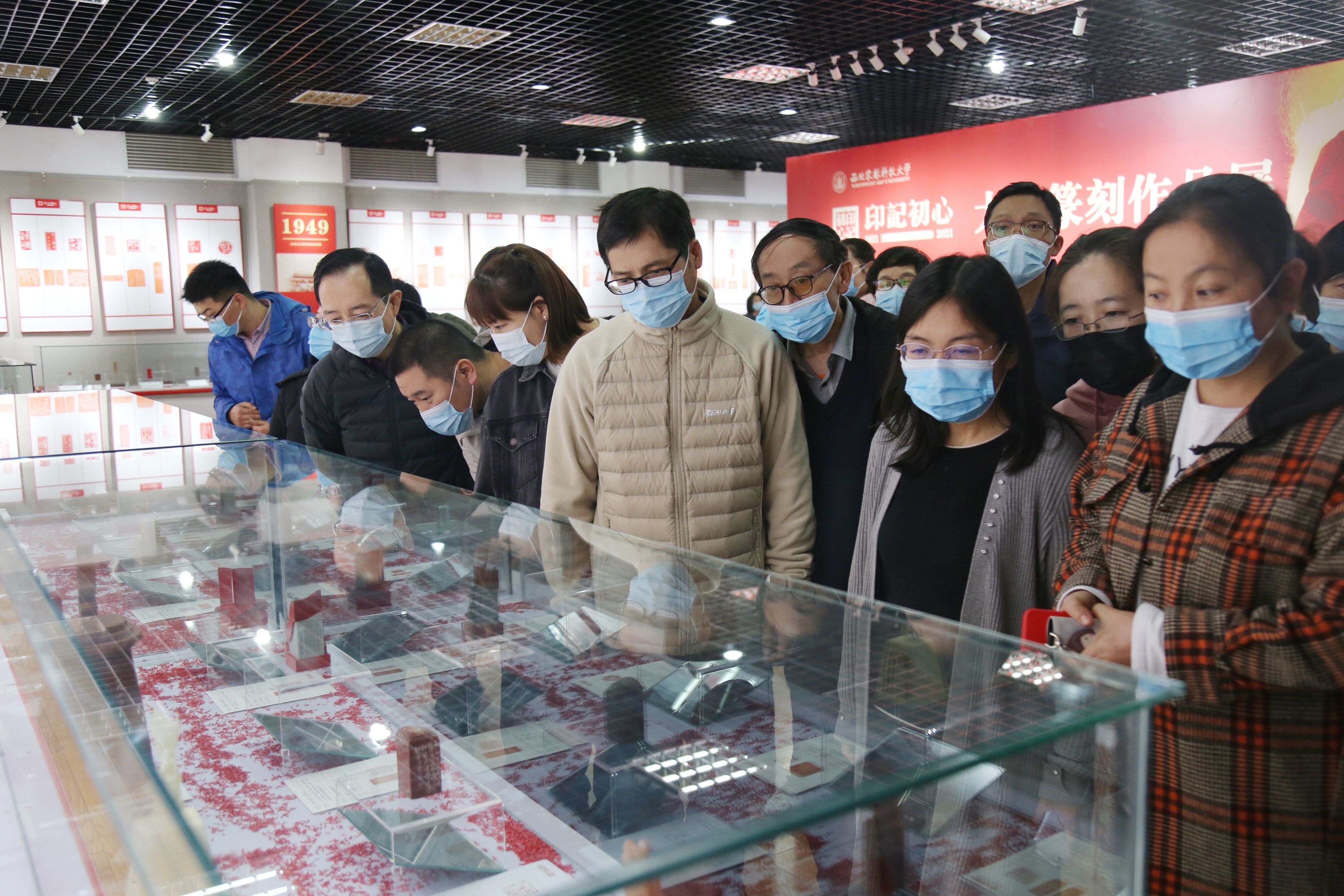 7d32f34c65f64f1c96d5d6b9abbc6a62.jpg 7d32f34c65f64f1c96d5d6b9abbc6a62.jpg