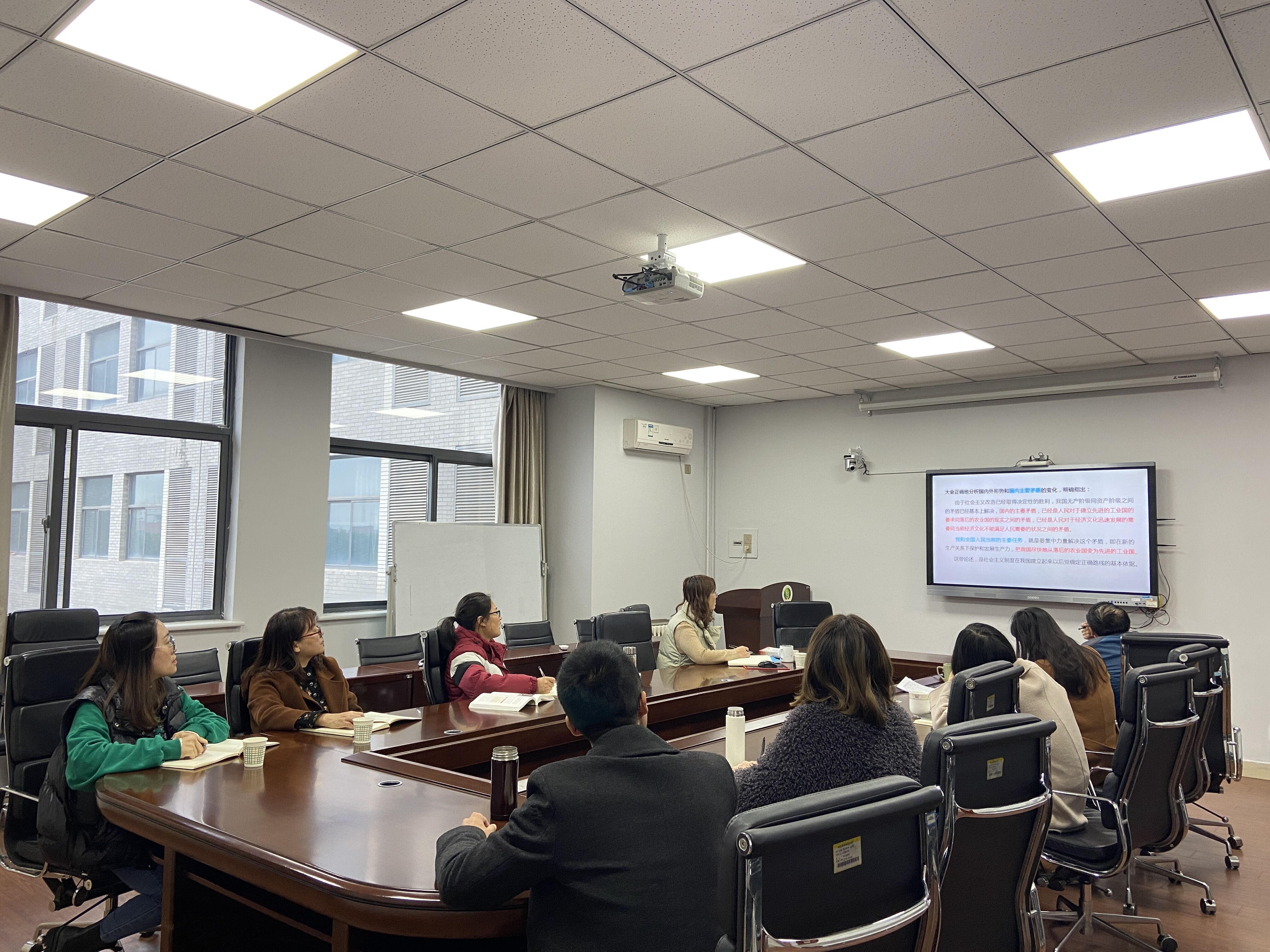 cad8b687dbd1462fa31a73a1f18b208f.jpg cad8b687dbd1462fa31a73a1f18b208f.jpg