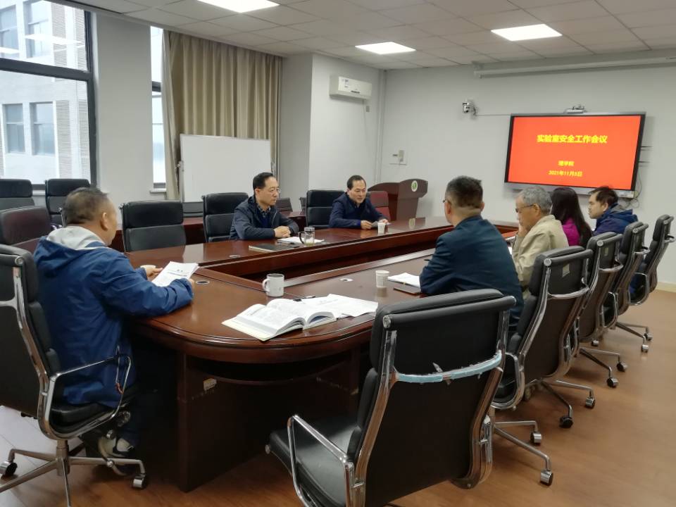 4d2d1ae713504dffa34c0460cc32cc03.jpg 4d2d1ae713504dffa34c0460cc32cc03.jpg