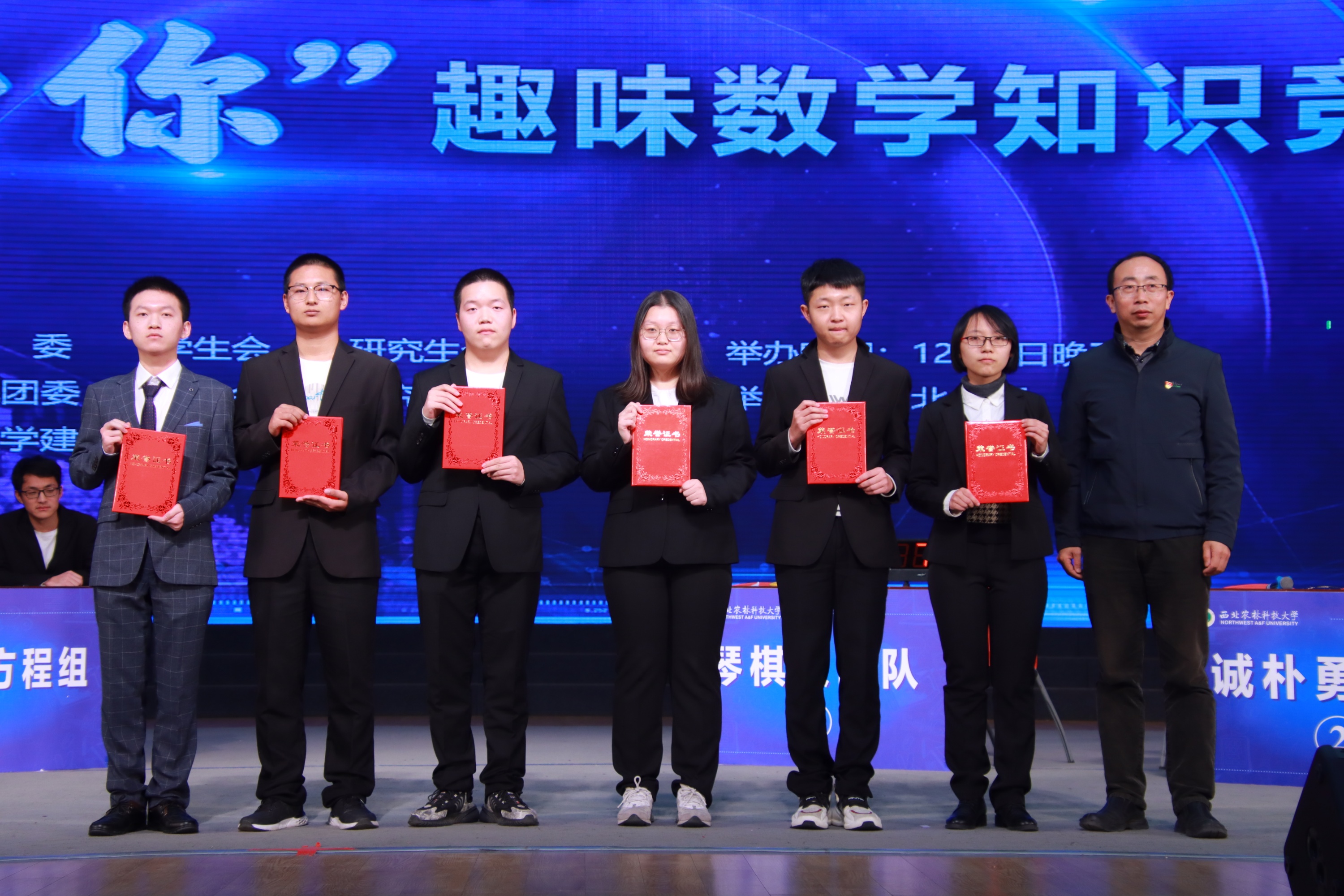 15f901c7475e4106b49e1ccc7544773e.jpg 15f901c7475e4106b49e1ccc7544773e.jpg