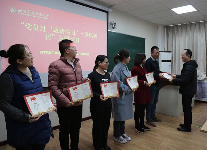 7bd9db1d34cc4efeab1d3cc81ce4e6cd.jpg 7bd9db1d34cc4efeab1d3cc81ce4e6cd.jpg